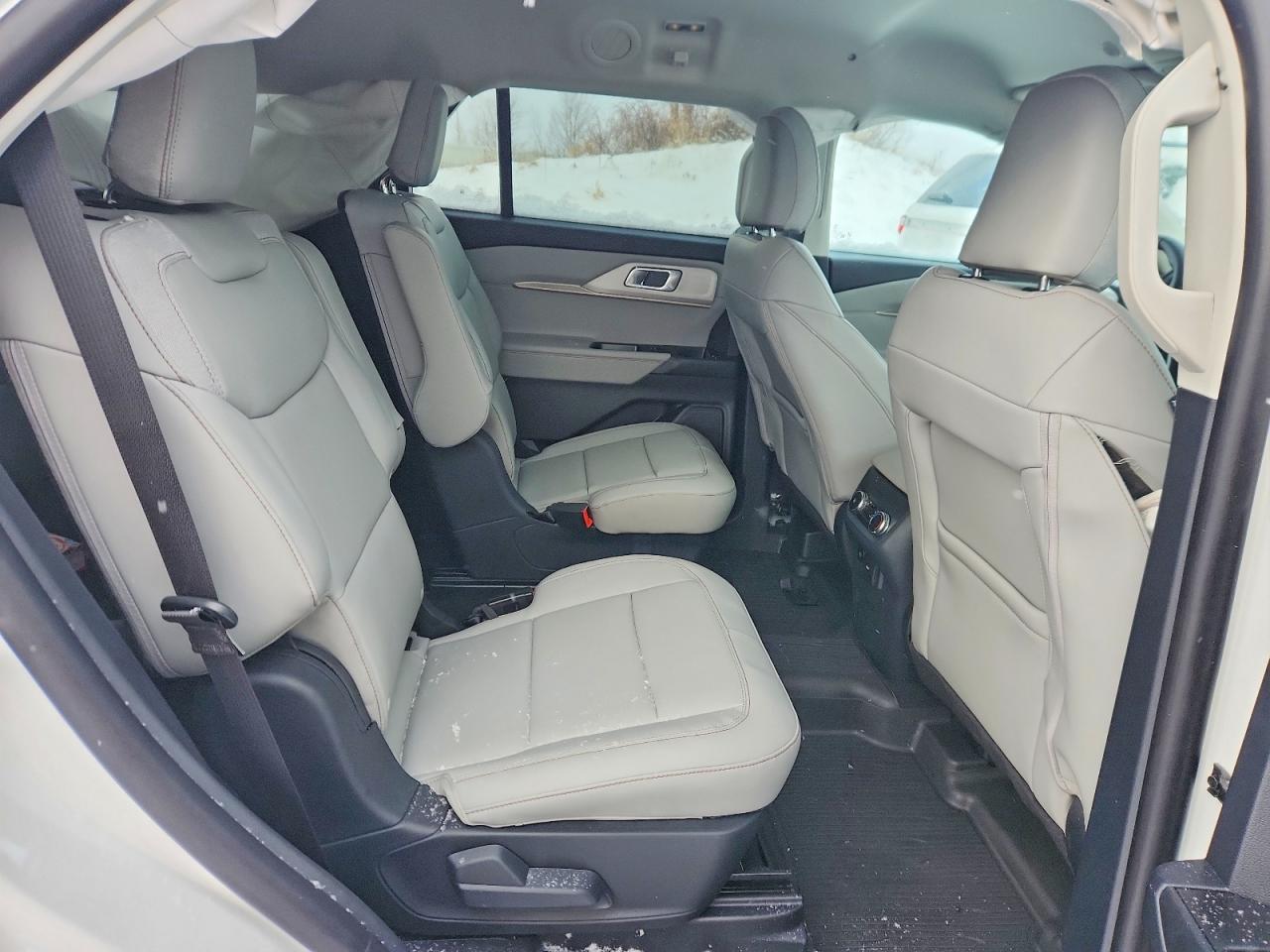 2025 FORD EXPLORER ACTIVE photo 11