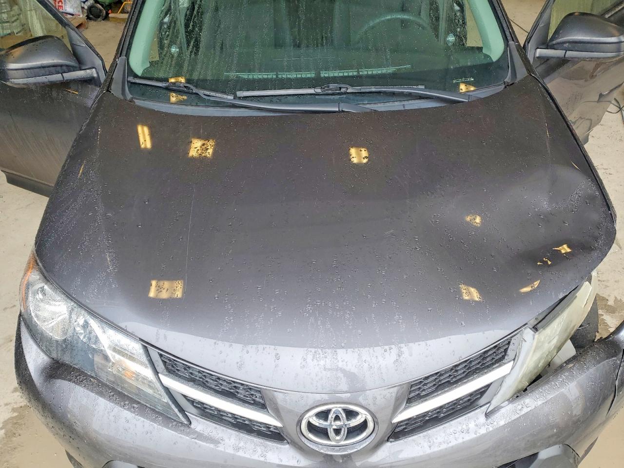 2015 TOYOTA RAV4 LE photo 11