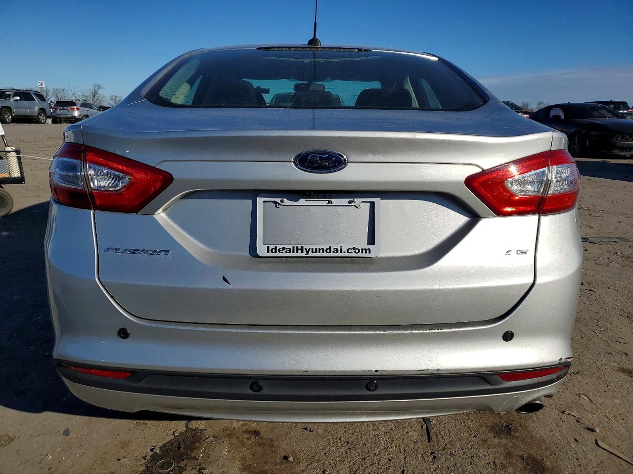 2014 FORD FUSION SE photo 6