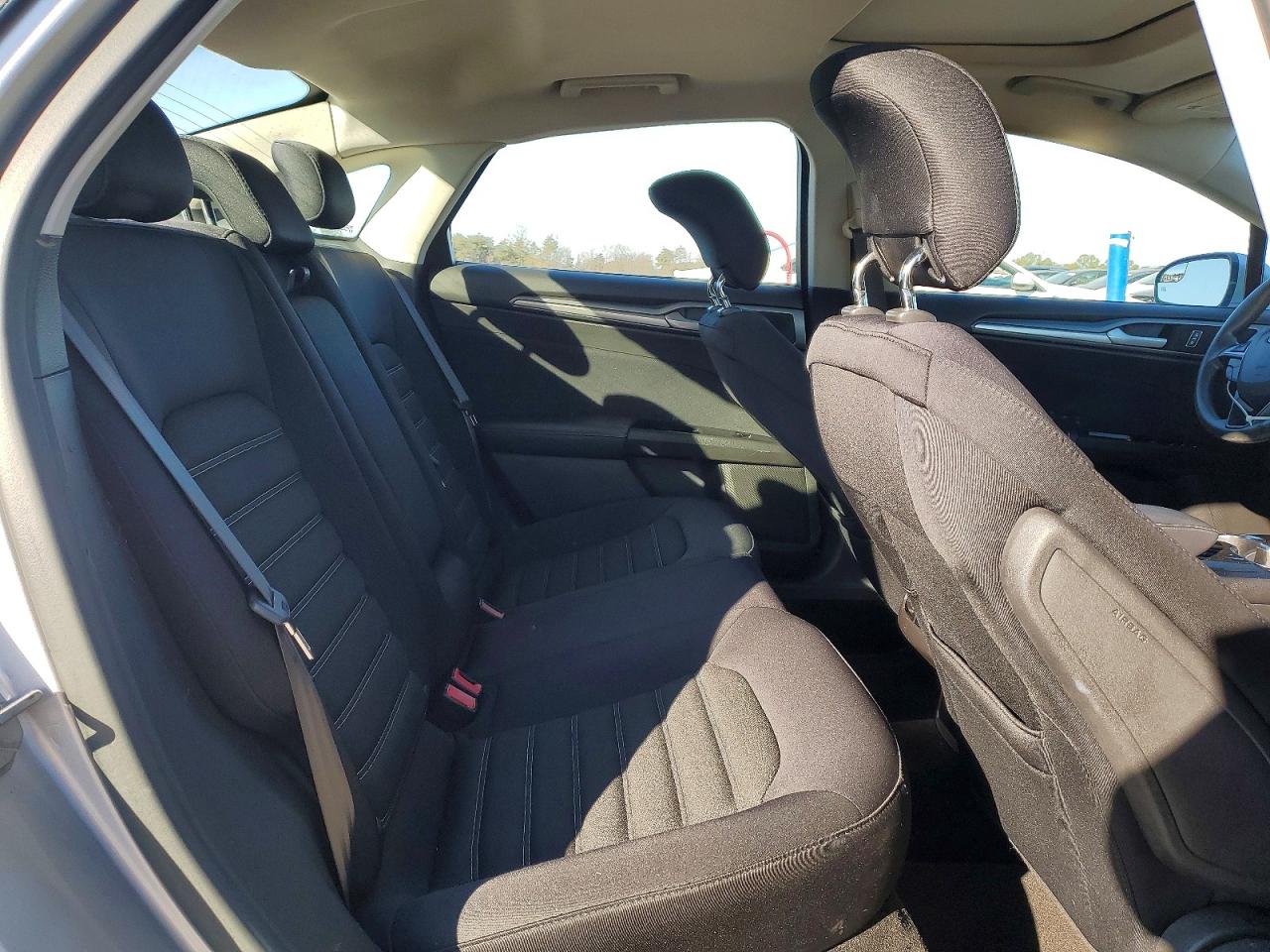 2014 FORD FUSION SE photo 10