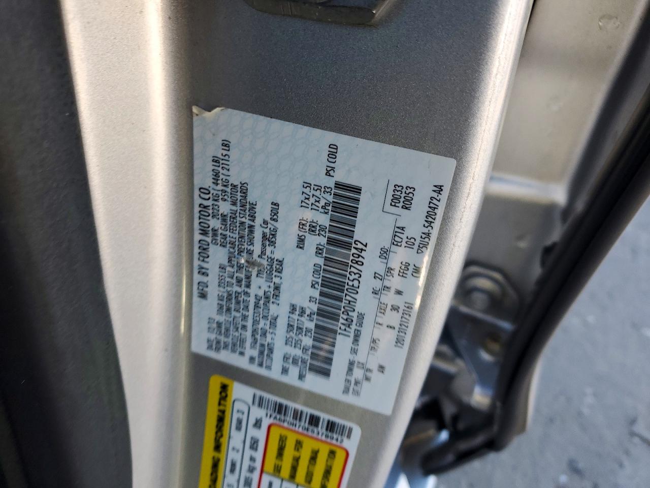 2014 FORD FUSION SE photo 12