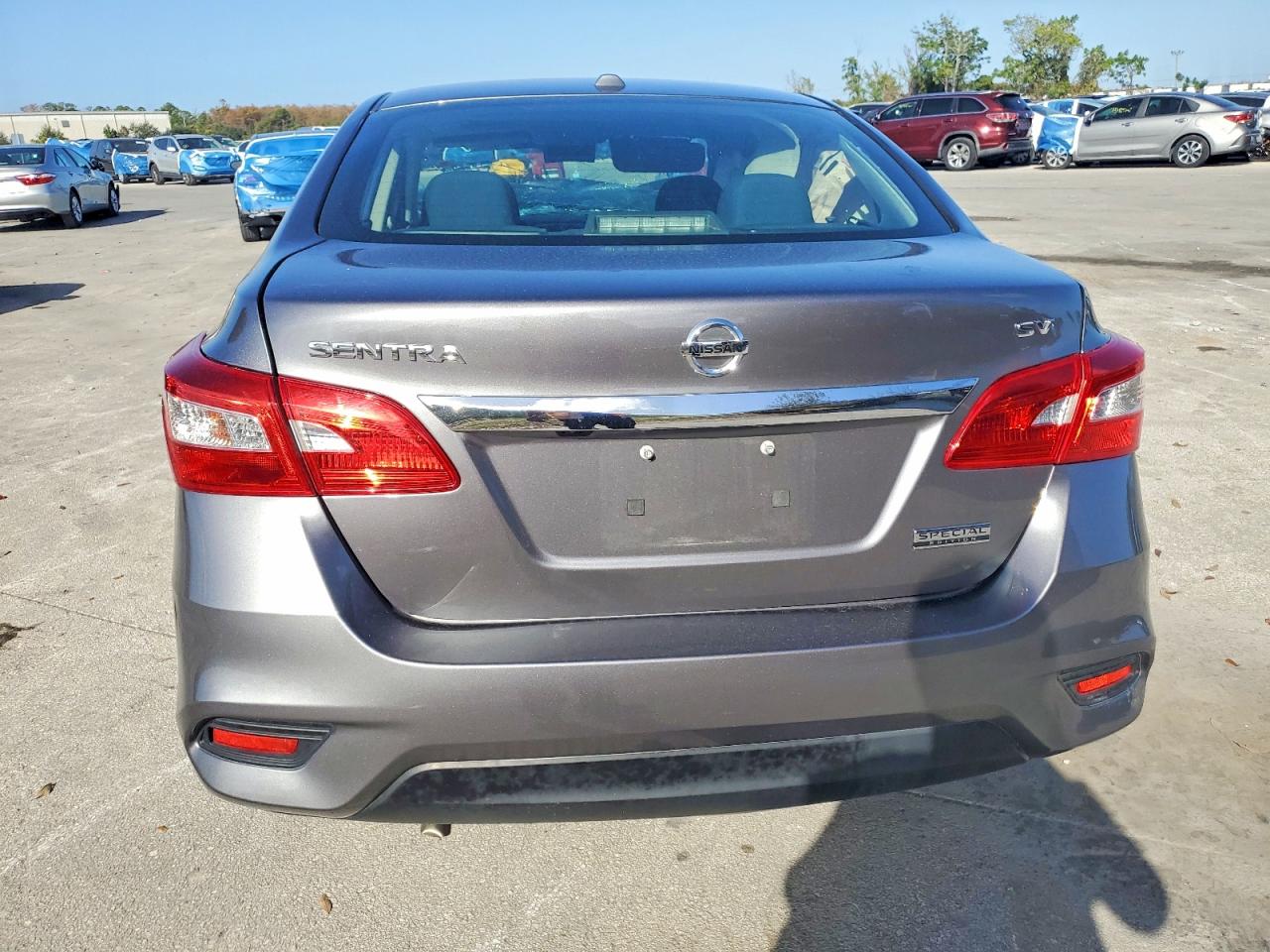 2019 NISSAN SENTRA S photo 6