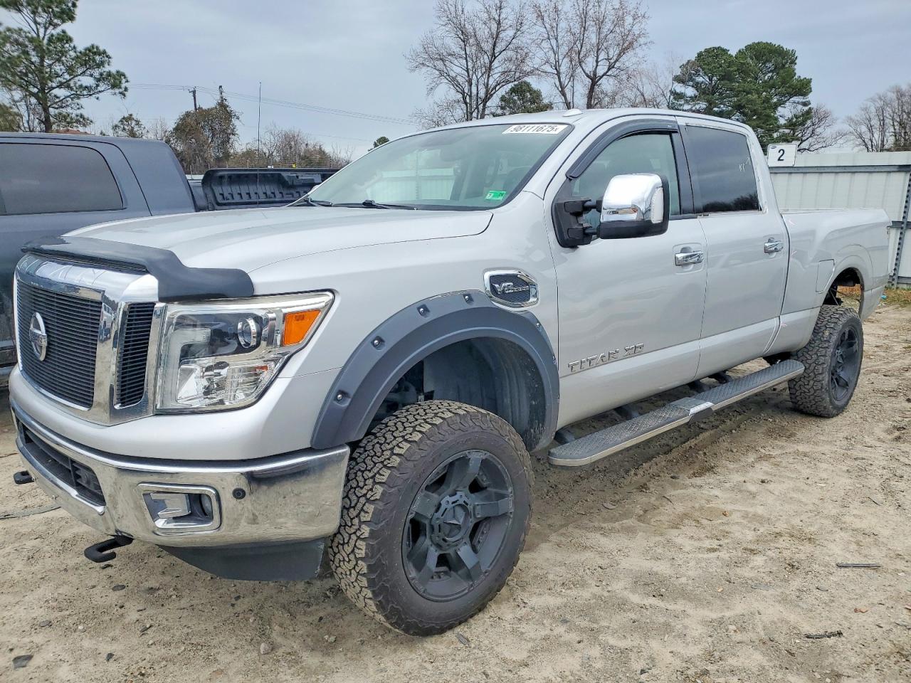 2017 NISSAN TITAN XD
