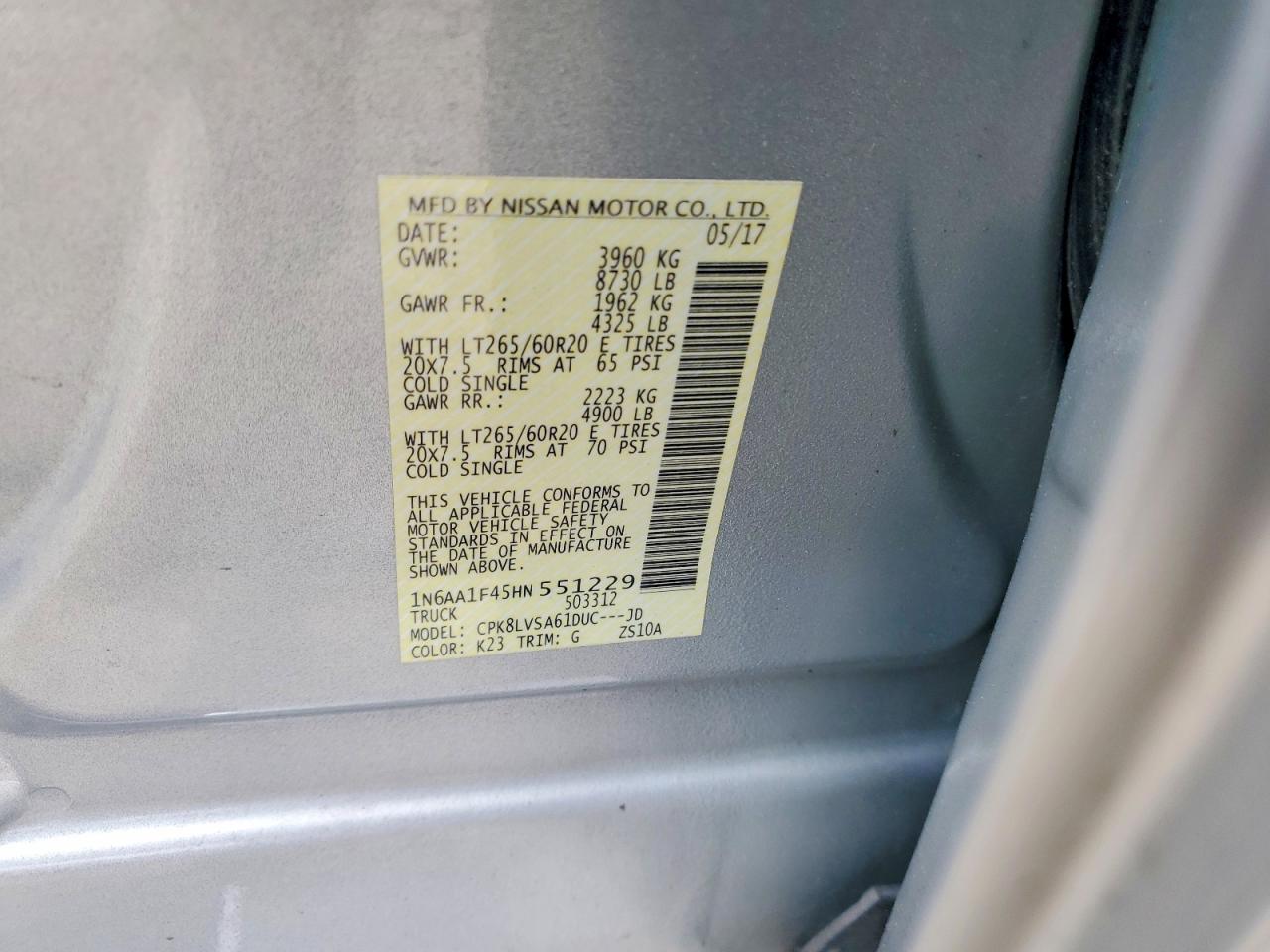 2017 NISSAN TITAN XD SL photo 13