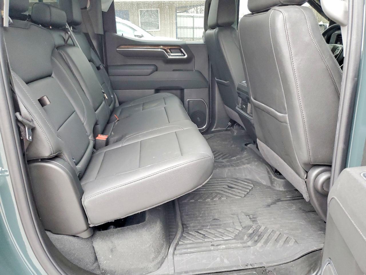 2025 CHEVROLET SILVERADO K1500 LT photo 10