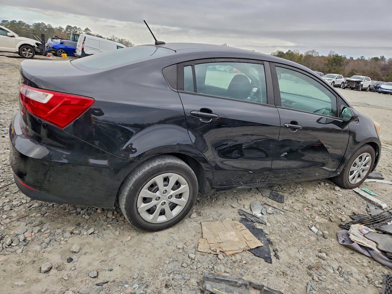 2017 KIA RIO LX photo 3