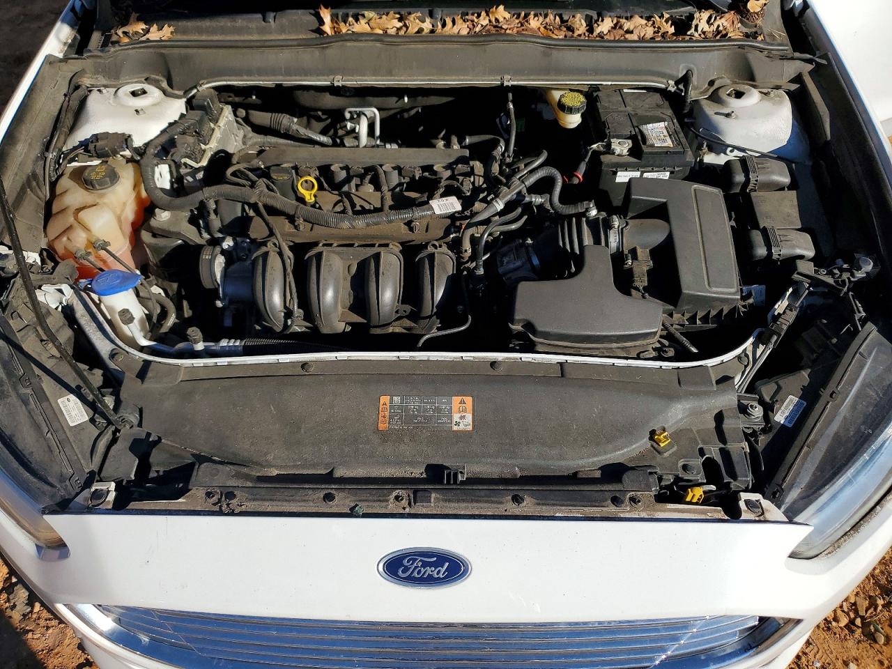 2016 FORD FUSION SE photo 11