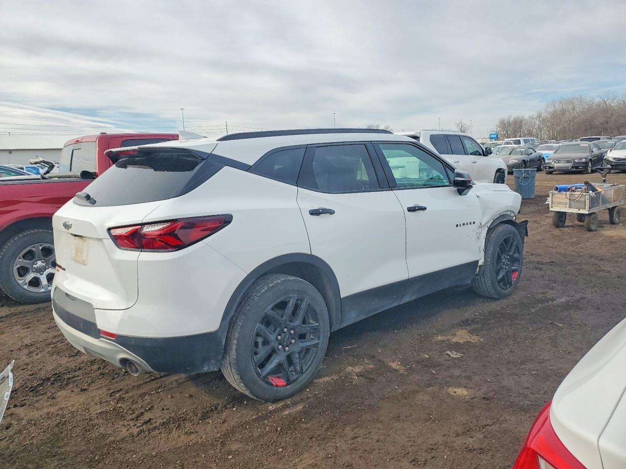 2020 CHEVROLET BLAZER 3LT photo 3