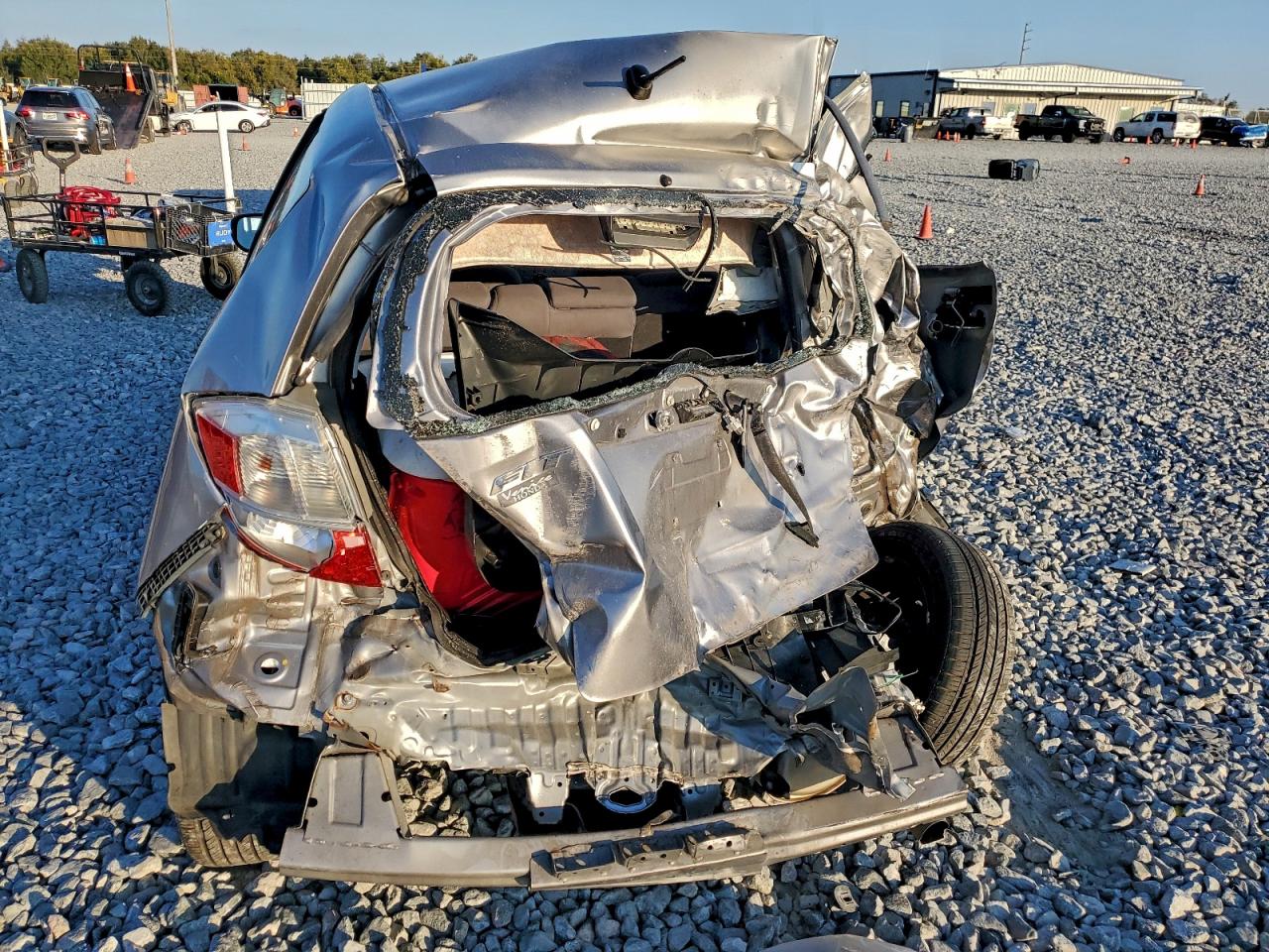 2009 HONDA FIT photo 16