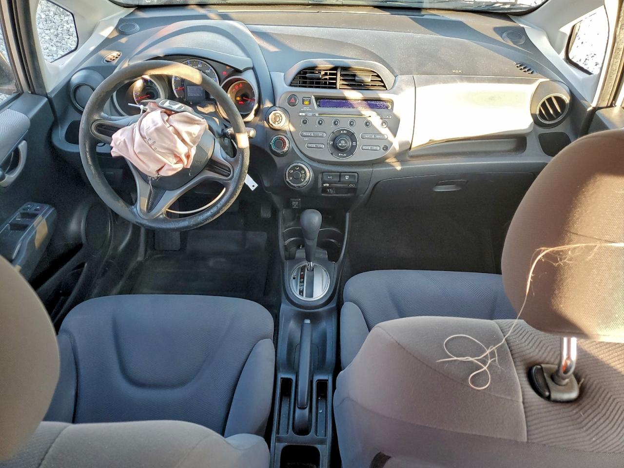 2009 HONDA FIT photo 22