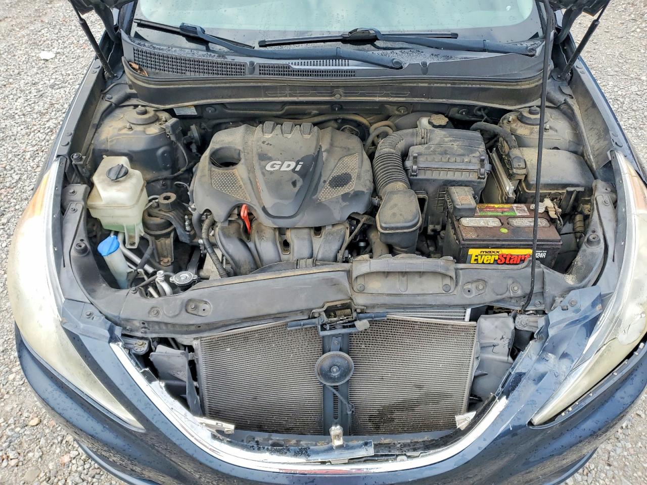 2011 HYUNDAI SONATA SE photo 11