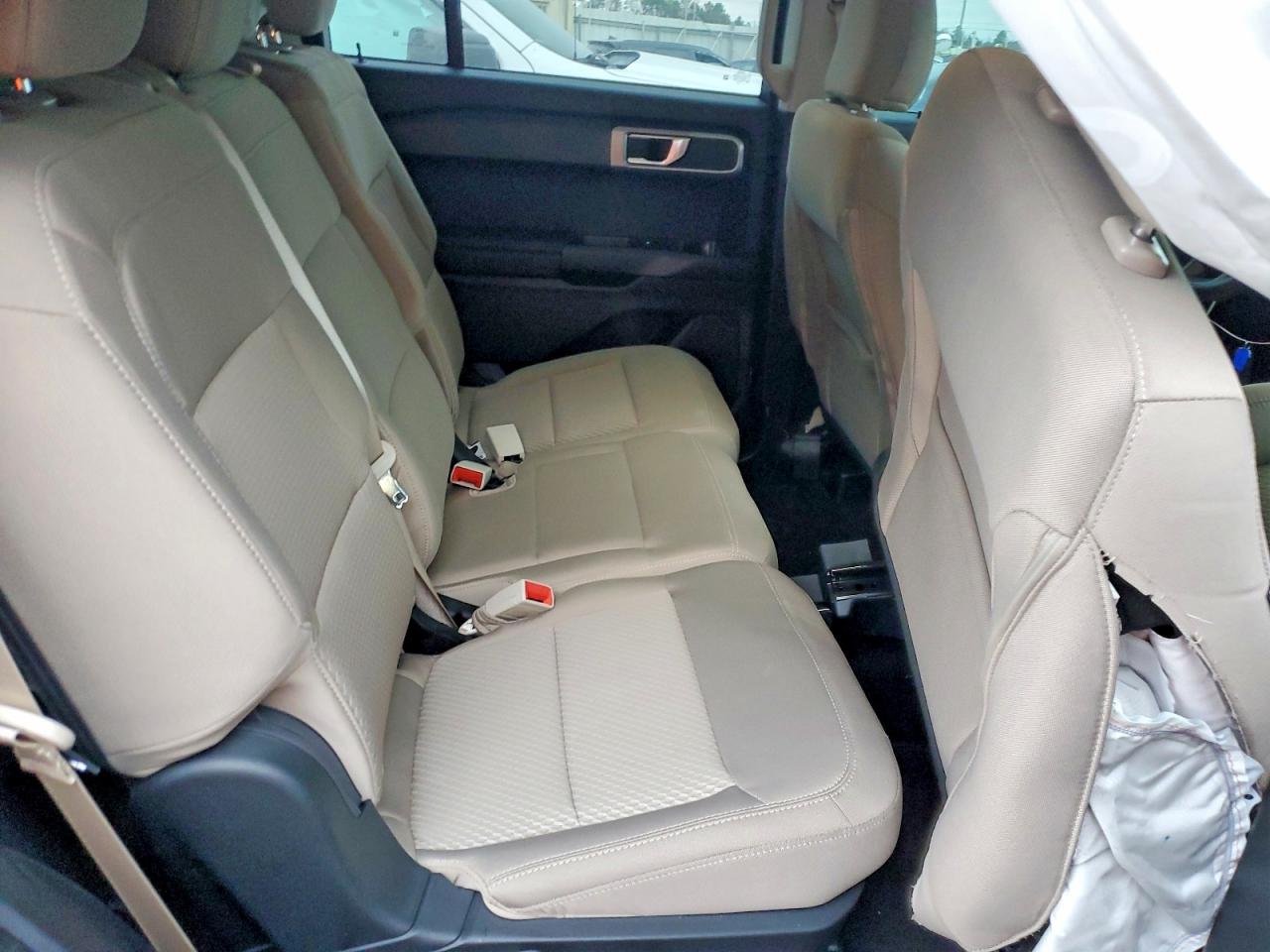 2024 FORD EXPLORER photo 11