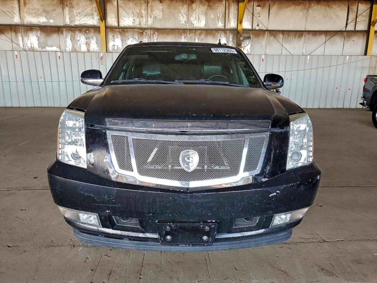 2012 CADILLAC ESCALADE ESV LUXURY photo 5