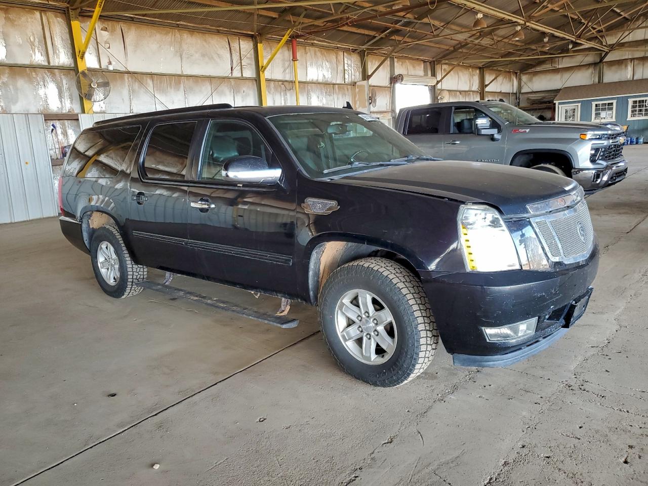 2012 CADILLAC ESCALADE ESV LUXURY photo 4