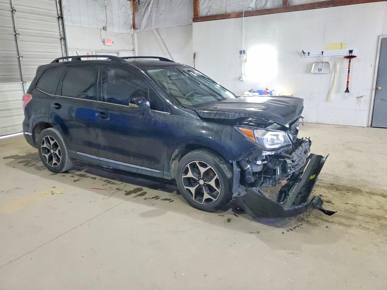 2015 SUBARU FORESTER 2.0XT TOURING photo 4