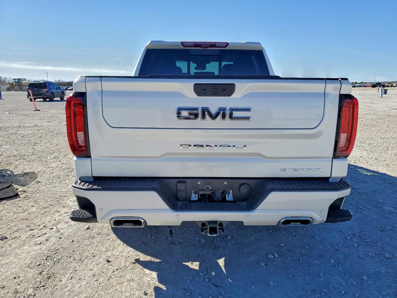 2025 GMC SIERRA K1500 DENALI ULTIMATE photo 6