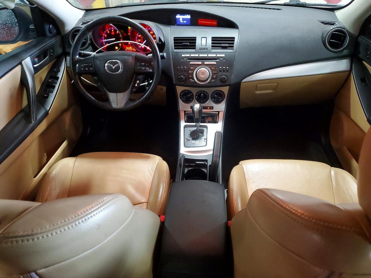 2010 MAZDA 3 S photo 8
