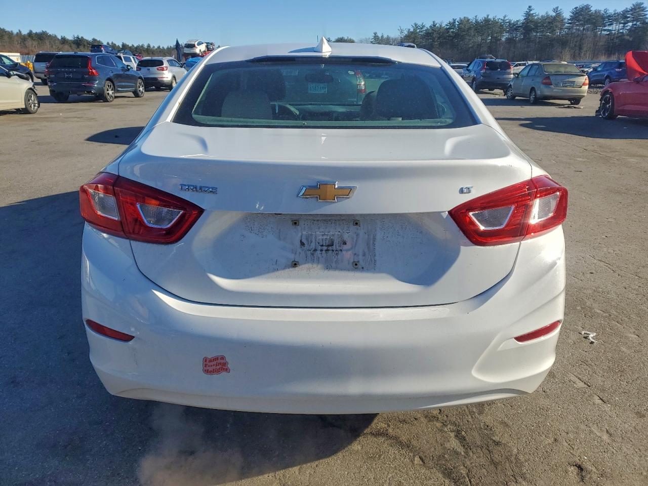 2017 CHEVROLET CRUZE LT photo 6