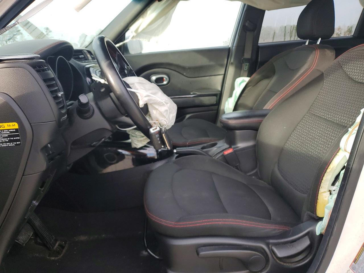 2016 KIA SOUL + photo 7