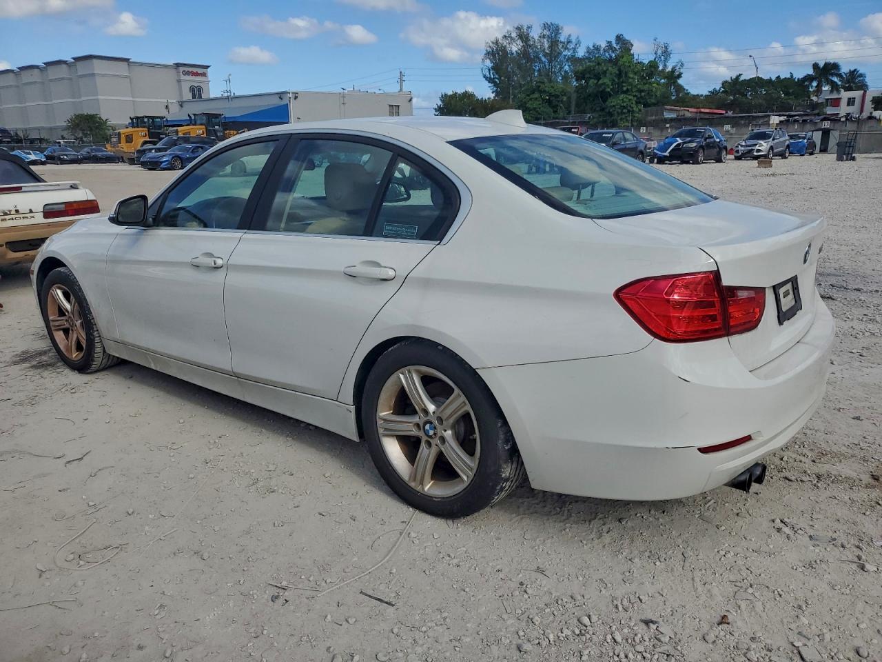 2015 BMW 328 I photo 2