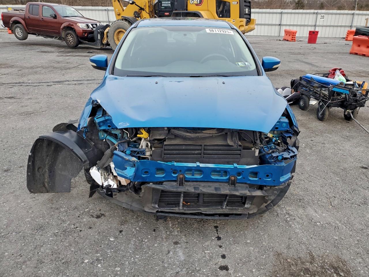 2015 FORD FOCUS SE photo 9