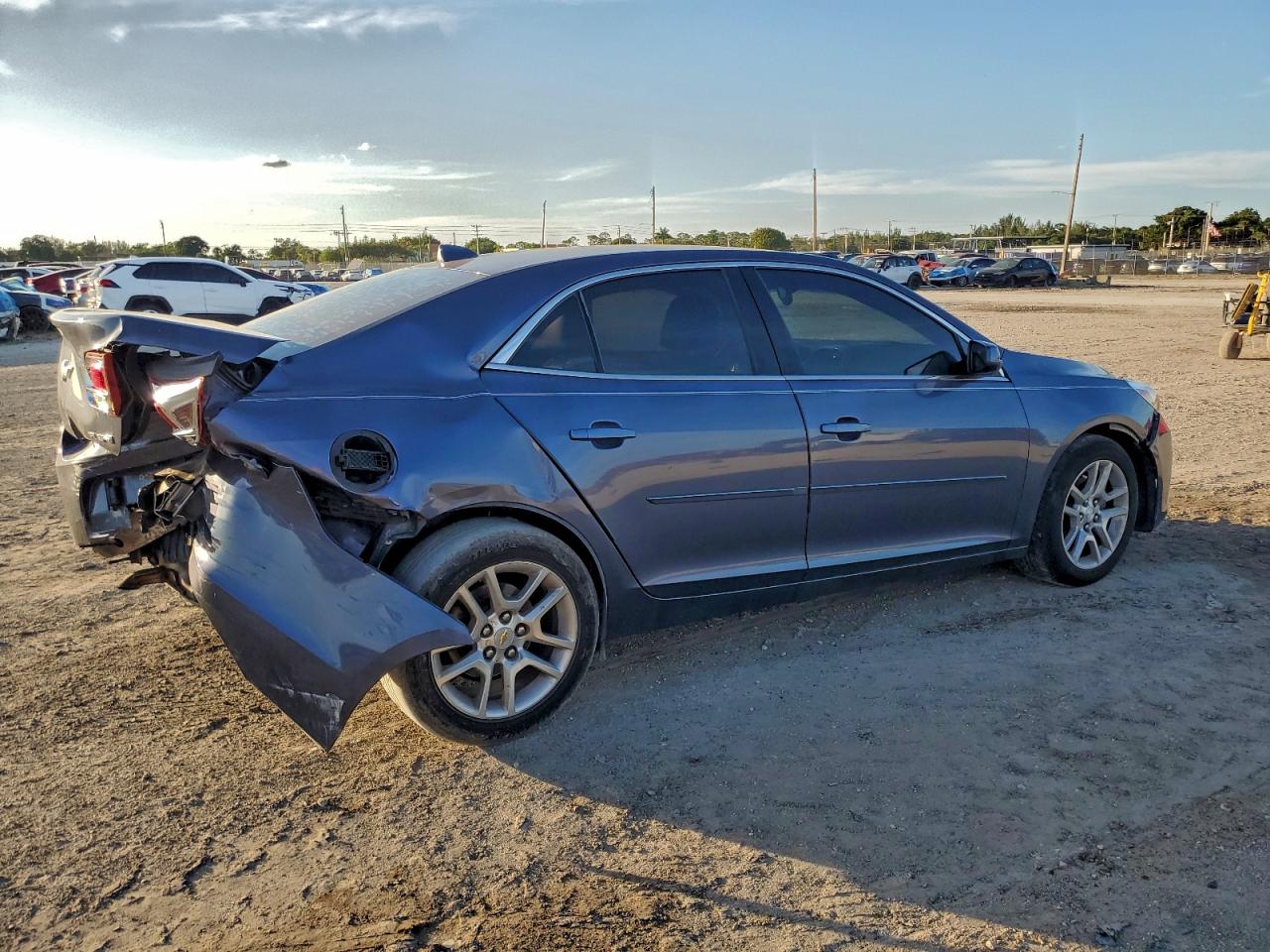 2013 CHEVROLET MALIBU 1LT photo 3