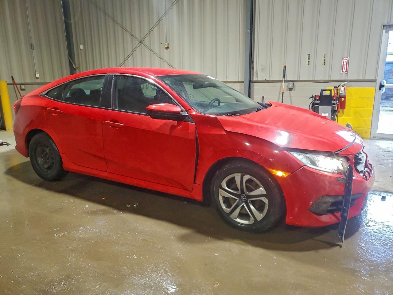 2016 HONDA CIVIC LX photo 4
