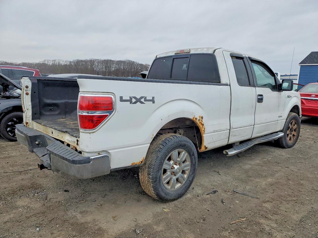 2011 FORD F150 SUPER CAB photo 3