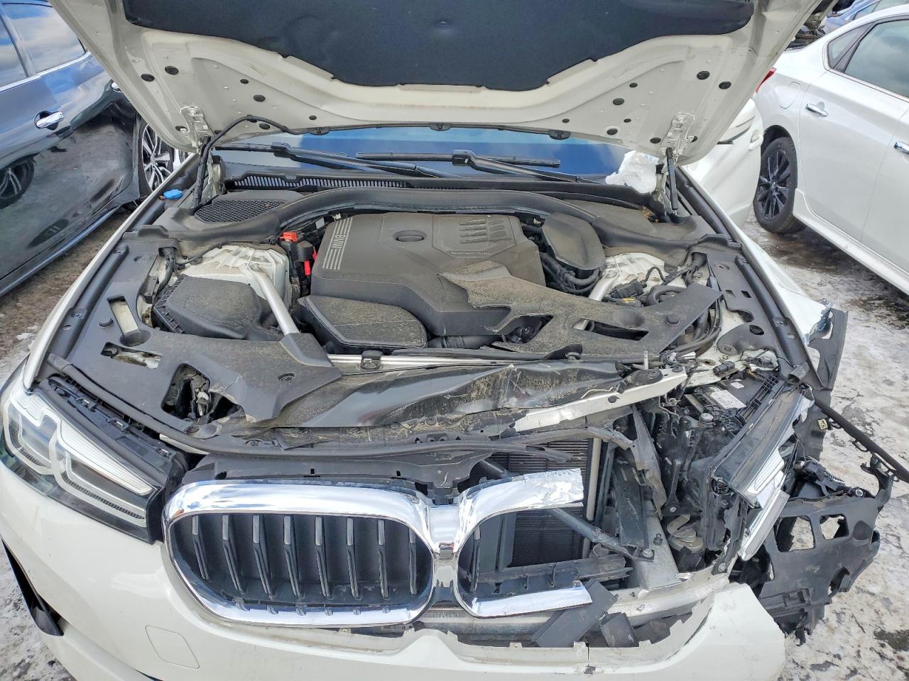 2021 BMW 530 XI photo 21