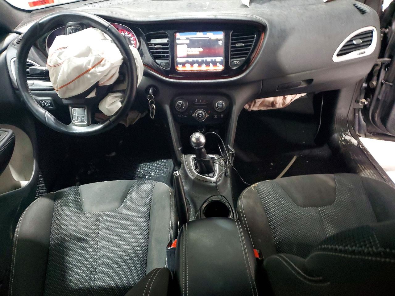2015 DODGE DART SXT photo 8