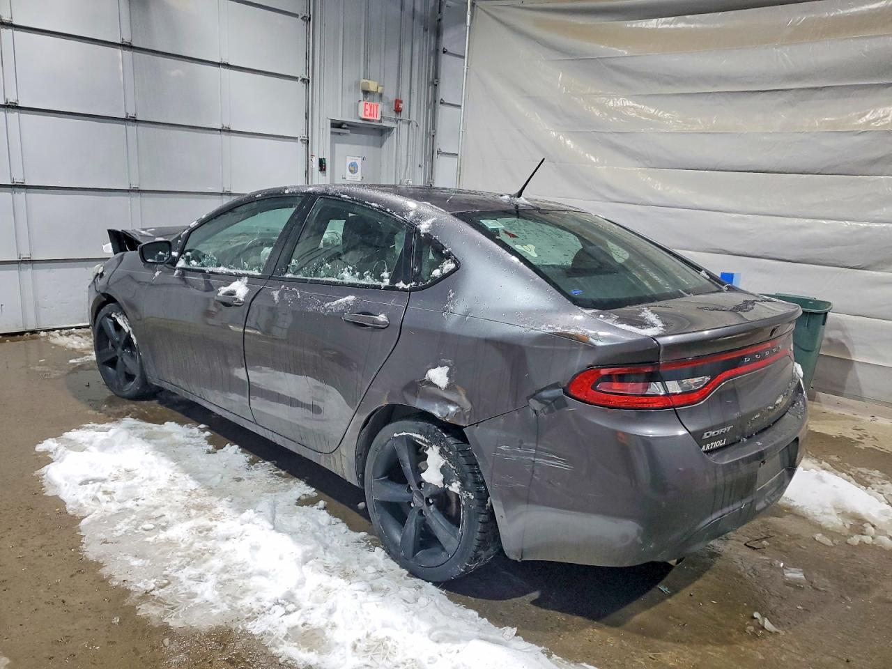 2015 DODGE DART SXT photo 2