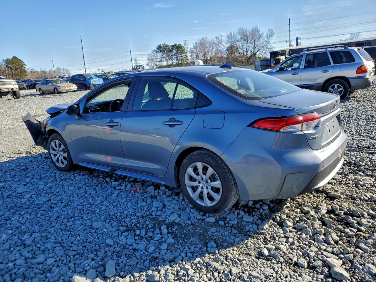 2021 TOYOTA COROLLA LE photo 2