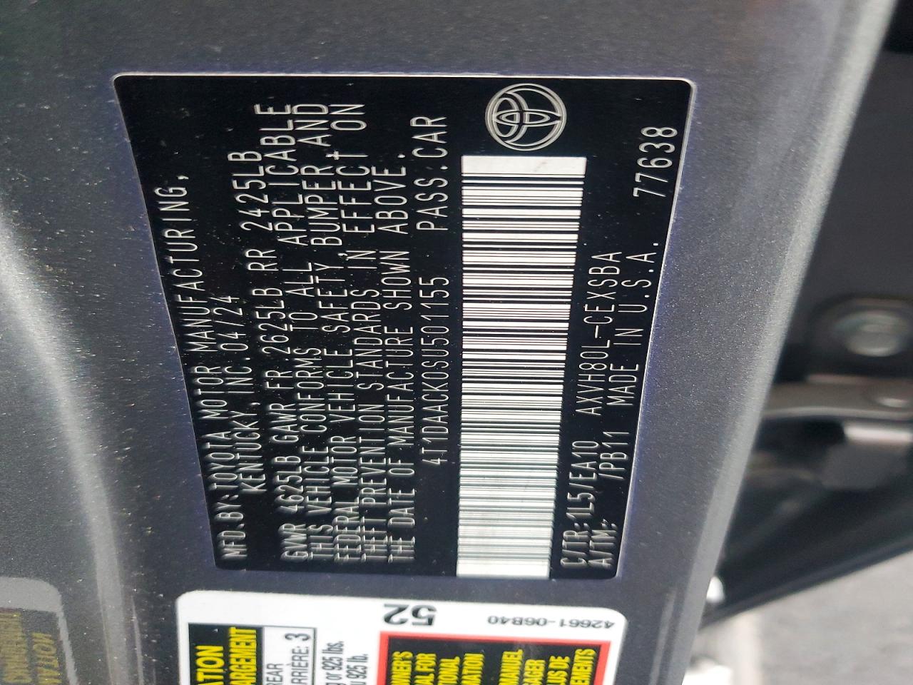 2025 TOYOTA CAMRY XSE photo 13