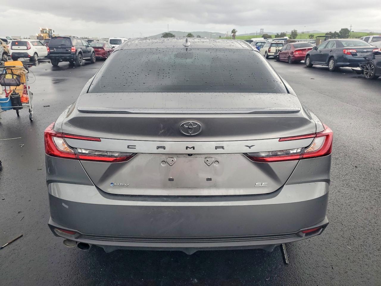2025 TOYOTA CAMRY XSE photo 6