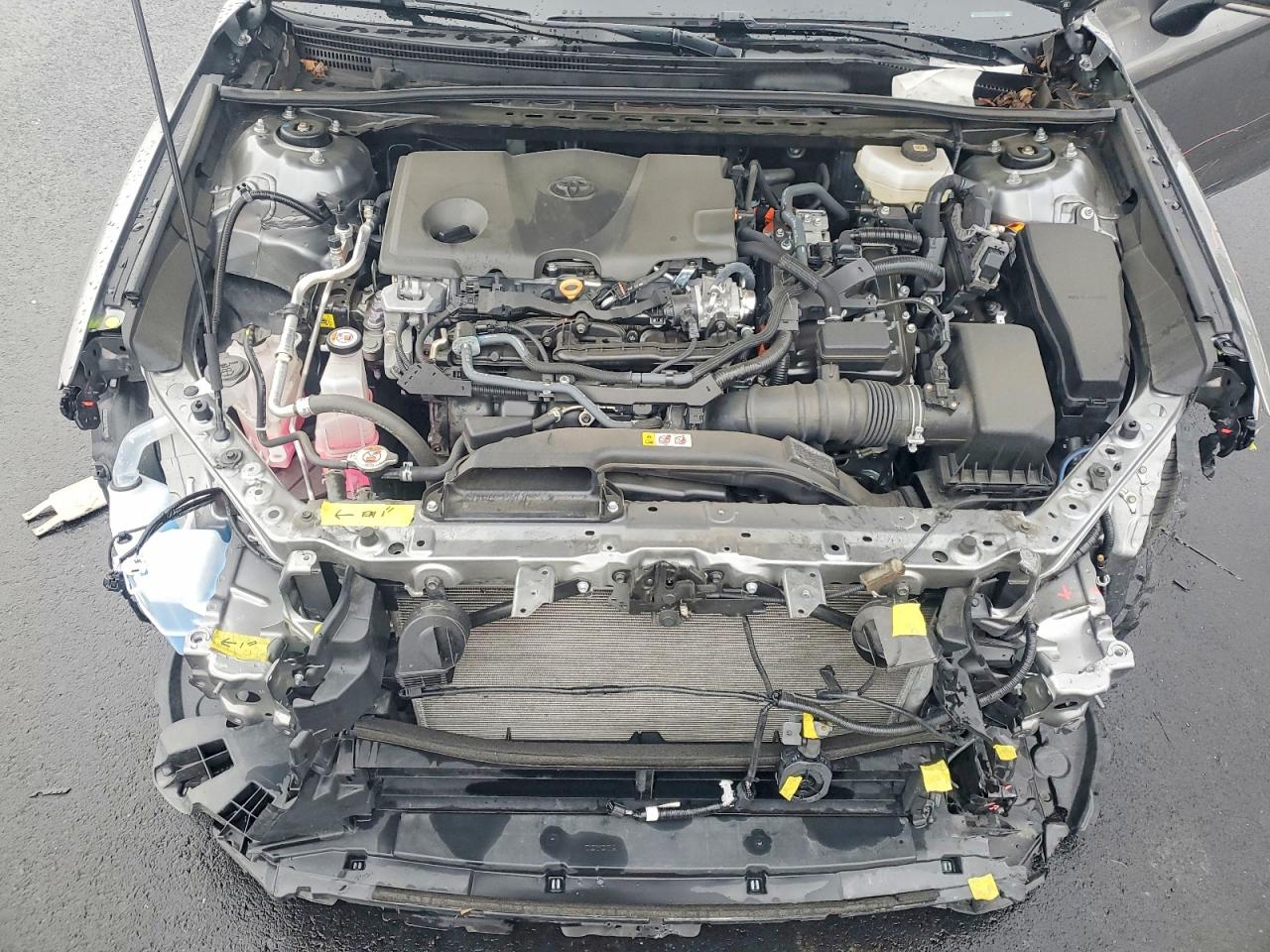2025 TOYOTA CAMRY XSE photo 11