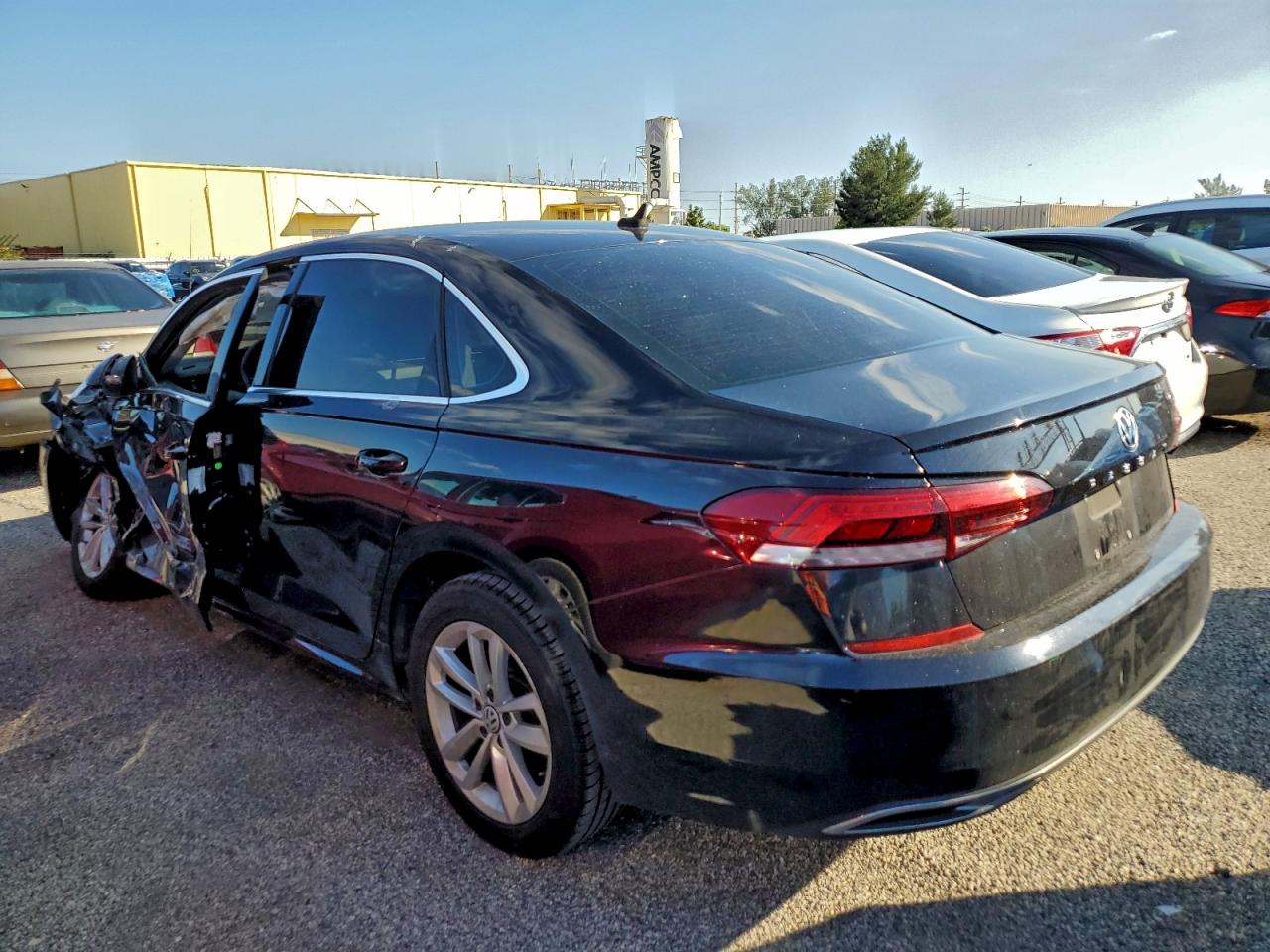 2020 VOLKSWAGEN PASSAT SE photo 3