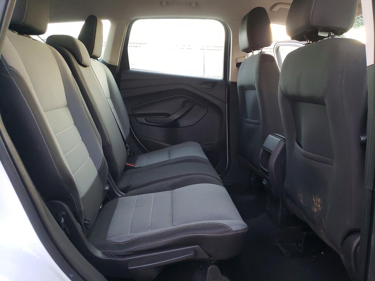2017 FORD ESCAPE S photo 11