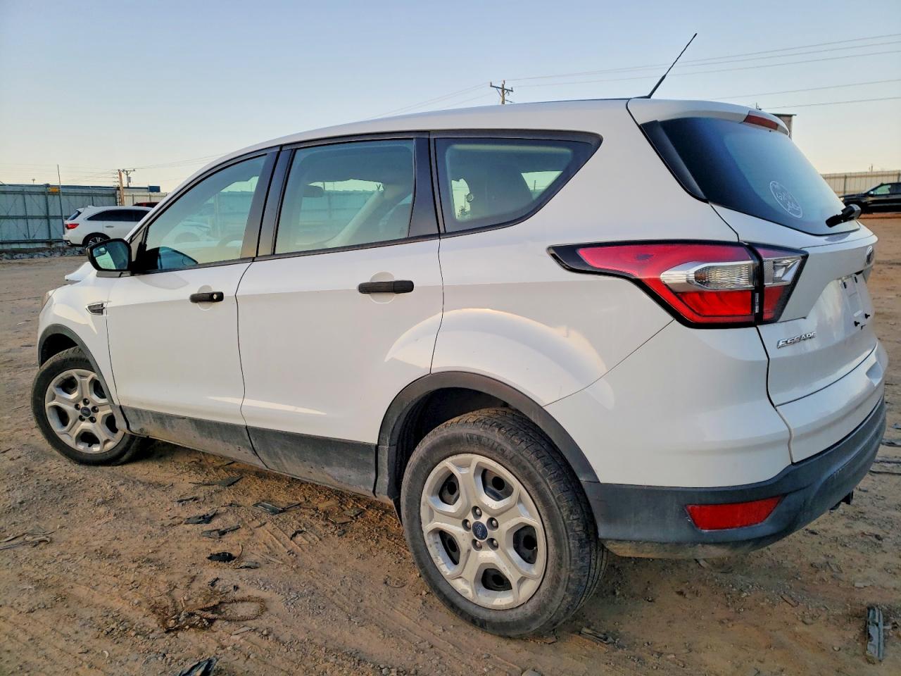 2017 FORD ESCAPE S photo 2