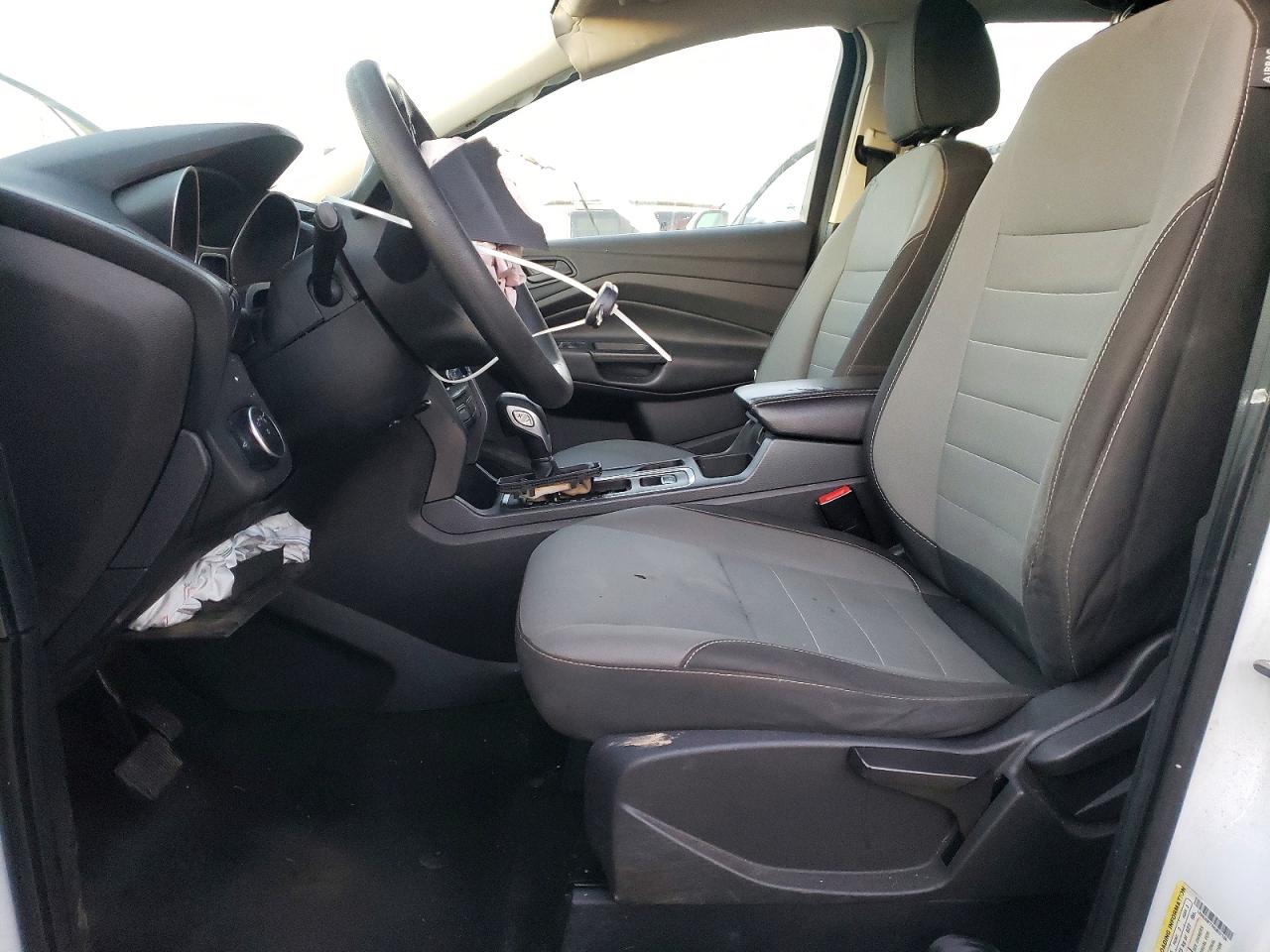 2017 FORD ESCAPE S photo 7