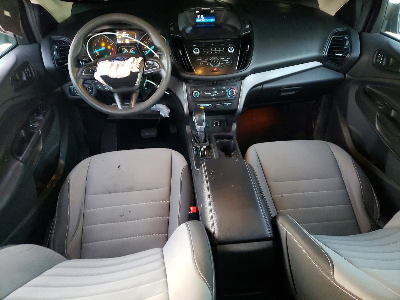 2017 FORD ESCAPE S photo 8