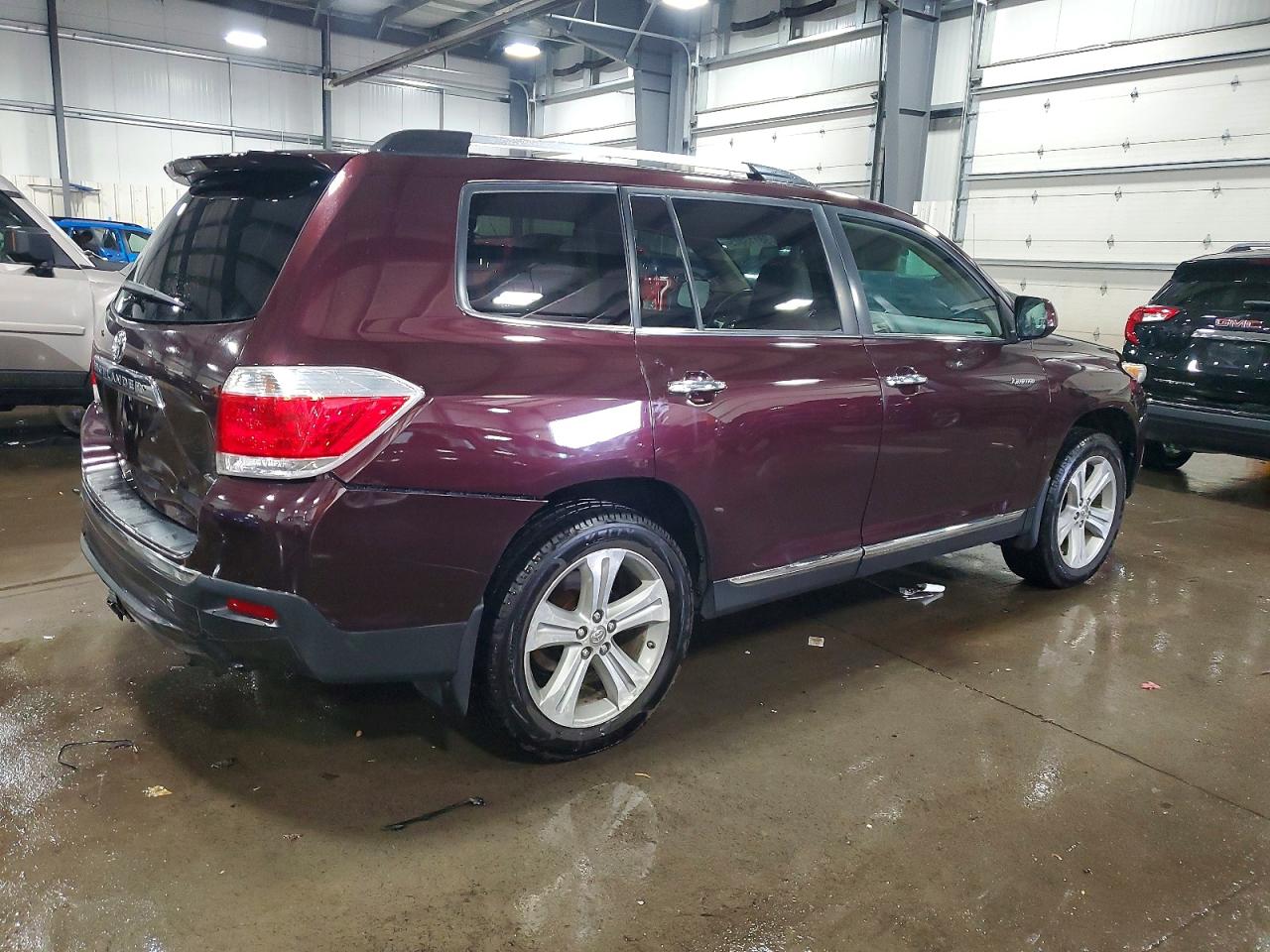 2012 TOYOTA HIGHLANDER LIMITED photo 3