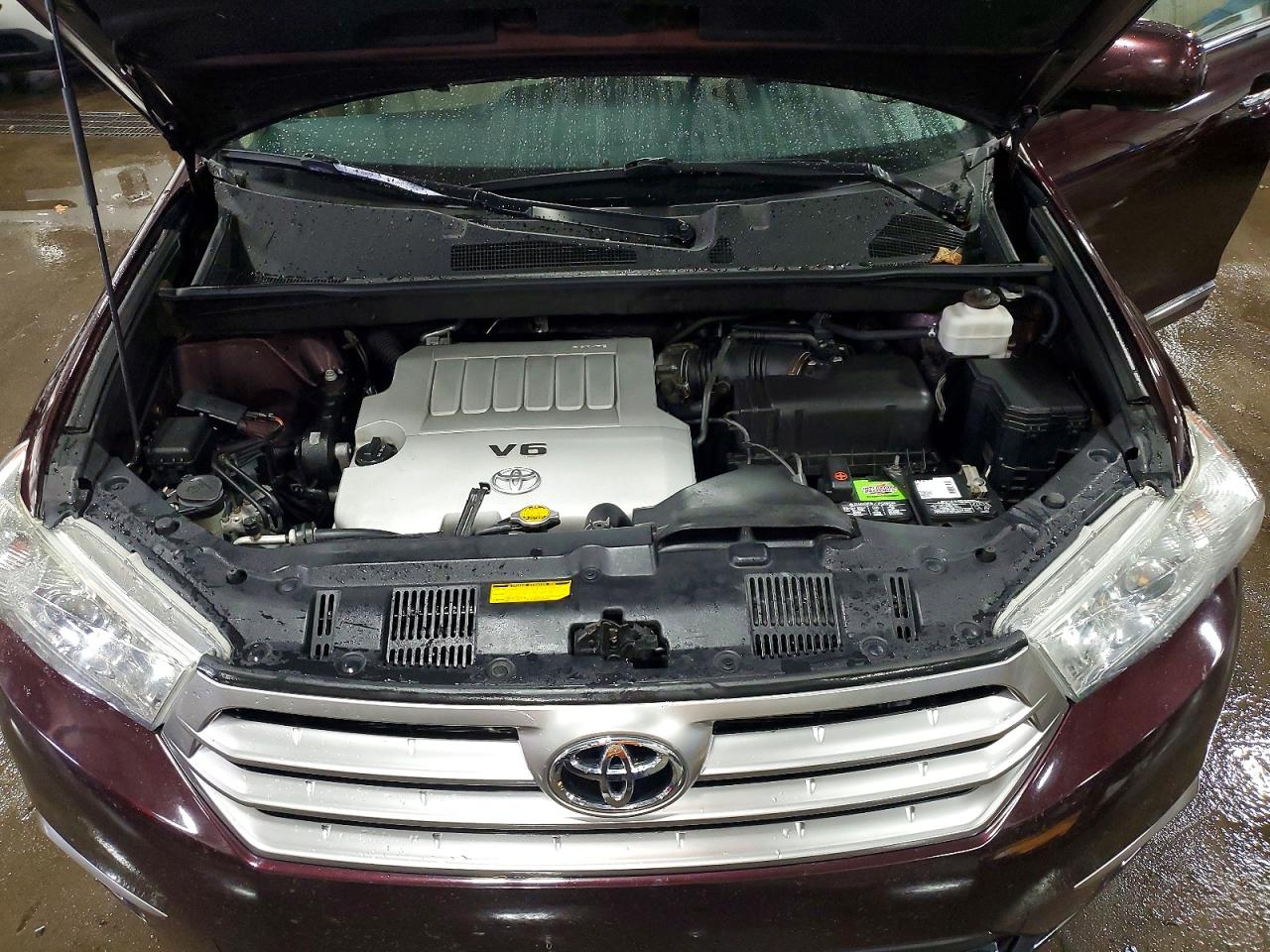 2012 TOYOTA HIGHLANDER LIMITED photo 12