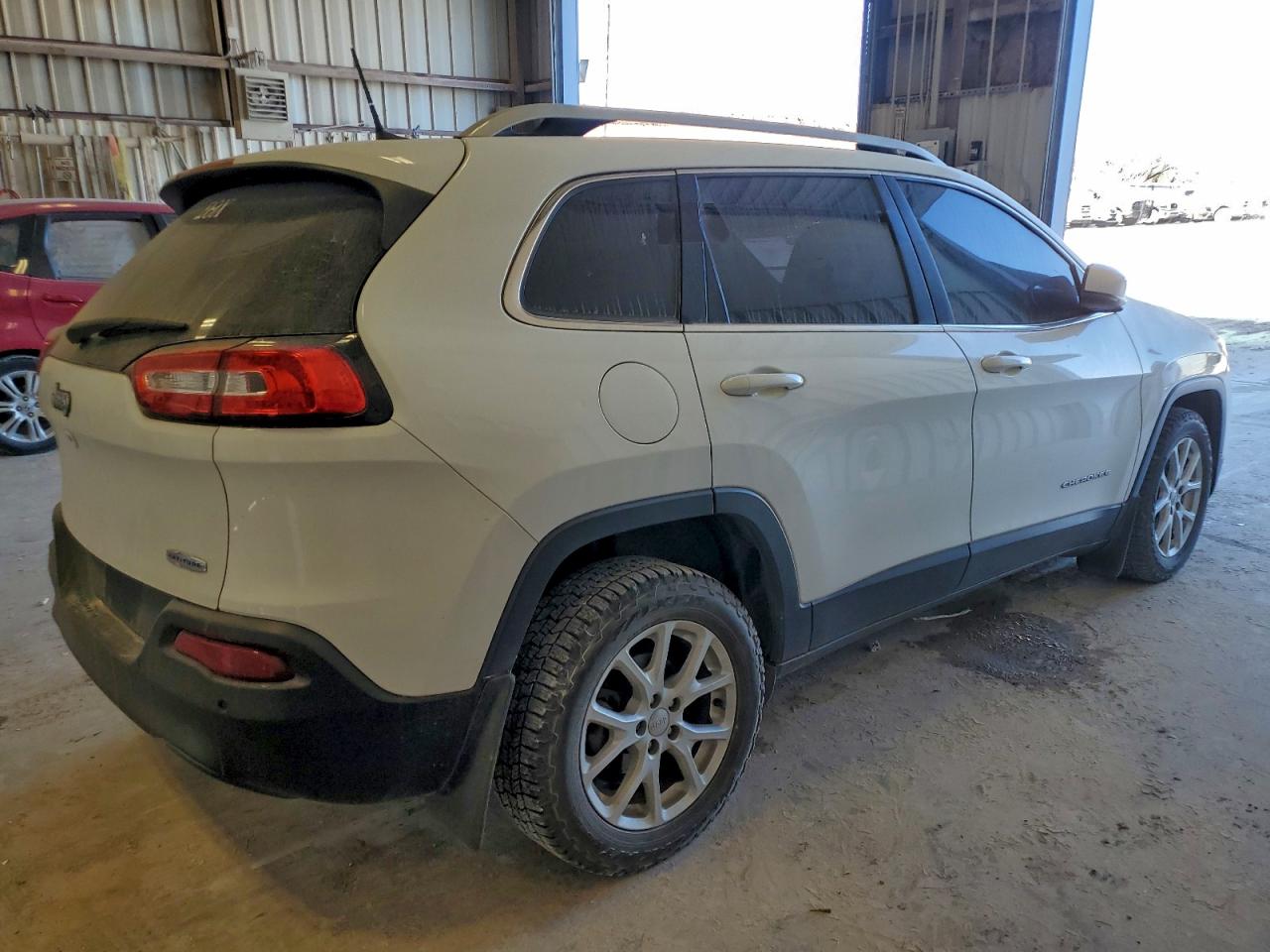 2017 JEEP CHEROKEE LATITUDE photo 3