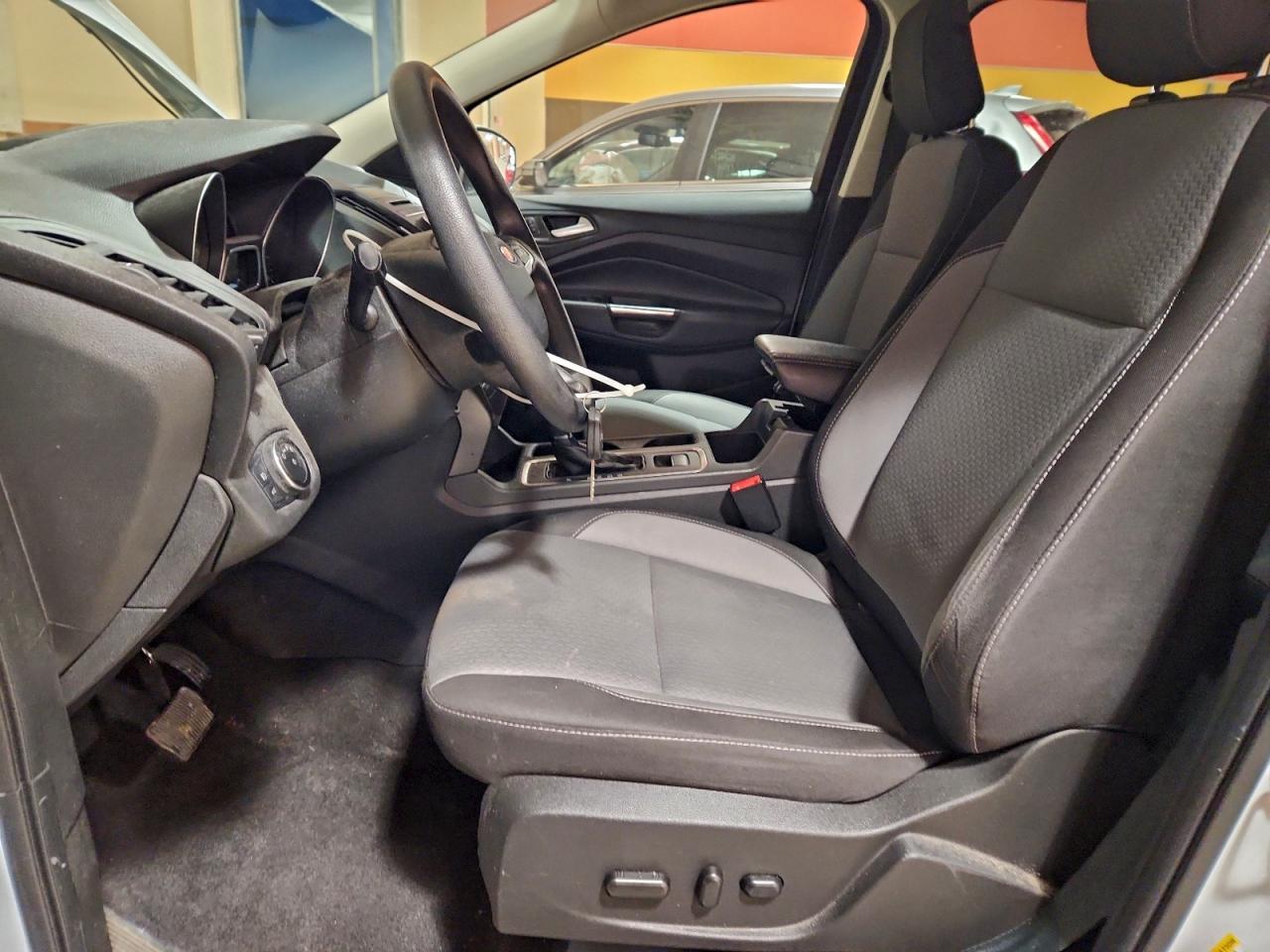 2018 FORD ESCAPE SE photo 7
