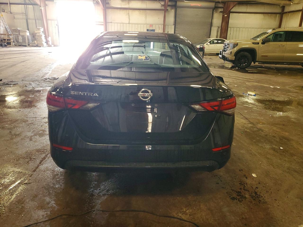 2023 NISSAN SENTRA S photo 6