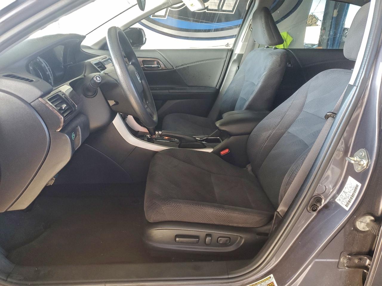 2017 HONDA ACCORD EX photo 7