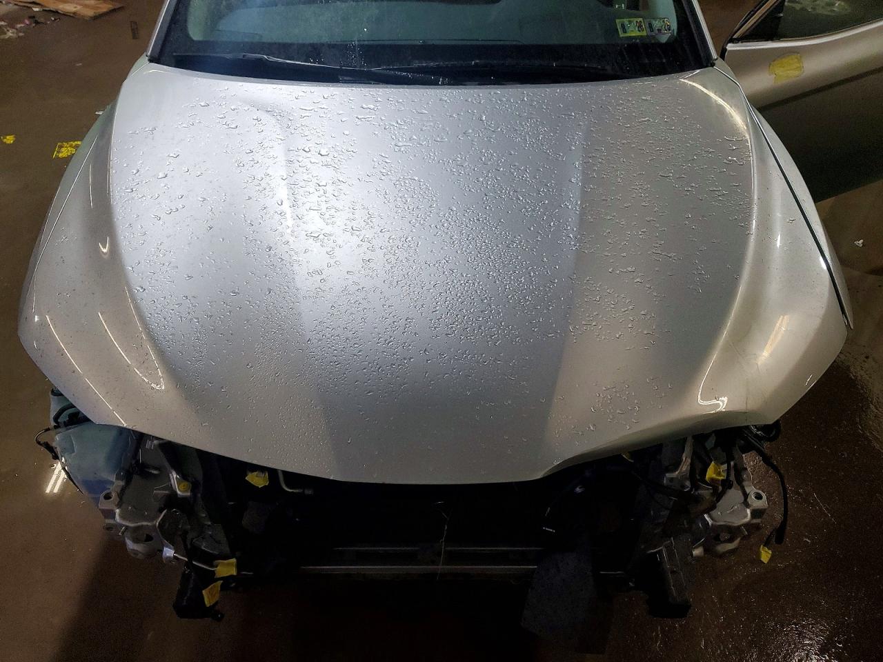 2018 TOYOTA CAMRY L photo 11