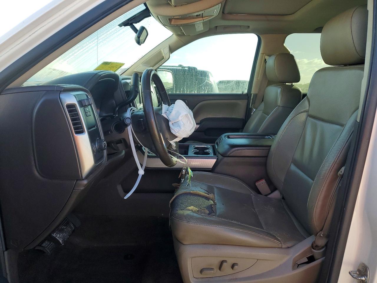 2015 CHEVROLET SILVERADO C1500 LTZ photo 7