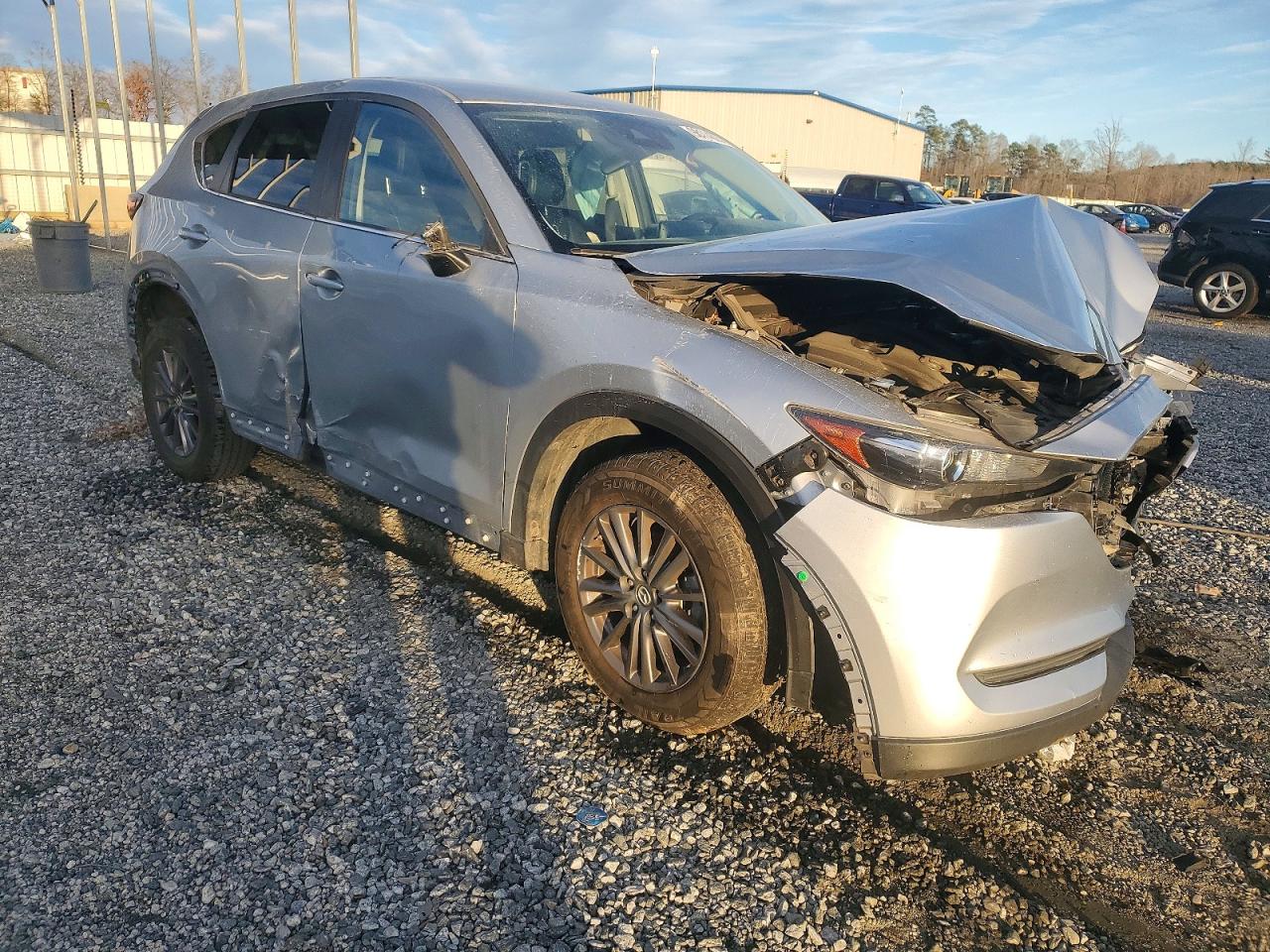2020 MAZDA CX-5 TOURING photo 4
