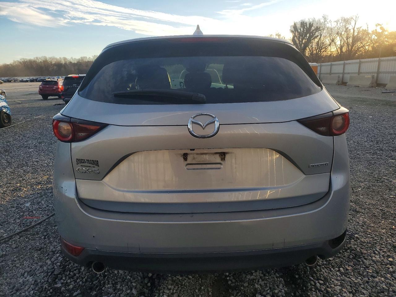 2020 MAZDA CX-5 TOURING photo 6